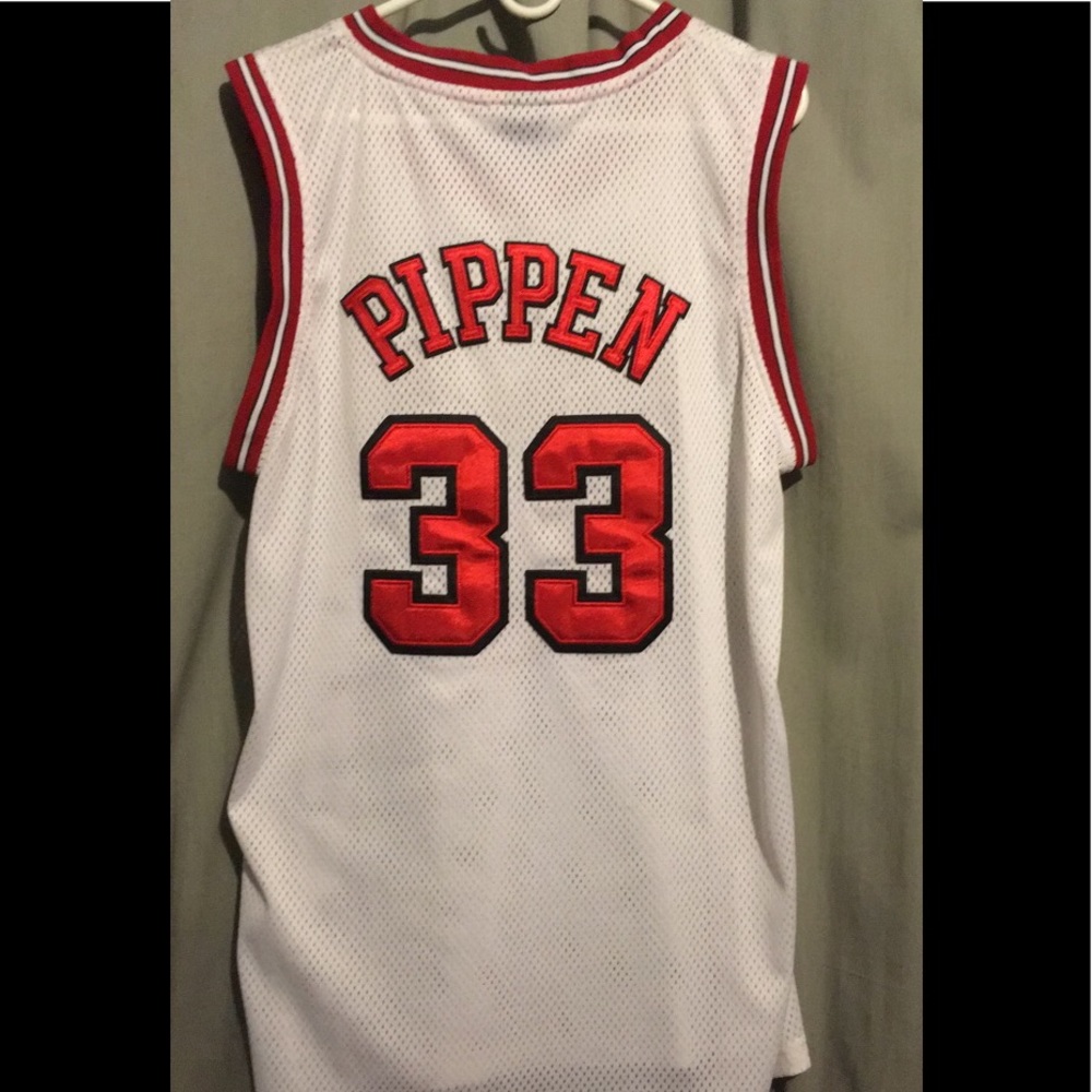 Scottie Pippen authentic Jersey - Picture 2 of 2